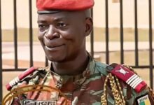 Le colonel Tévoédjrè révèle les détails clés de la tentative de coup d’État au Bénin et ses conséquences militaires.