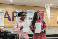 ors d’une récente allocution, Dr Wotobe Kokou, secrétaire général du ministère togolais de la Santé, a présenté les derniers chiffres sur la planification familiale au Togo, mettant en lumière les progrès réalisés grâce à la mobilisation collective et aux programmes de FP2030. Selon les estimations les plus récentes, le taux d’utilisation des méthodes modernes de contraception est passé de 17 % en 2013 à 24,9 % en 2024, représentant près de 660 000 femmes bénéficiaires supplémentaires. Cette évolution traduit une amélioration significative de l’accès aux services de santé reproductive et à l’information sur la planification familiale.