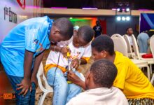 Lomé : le CONIIA a clôturé avec succès la première édition des Kids Innovation Days, un événement pour initier les jeunes aux technologies.