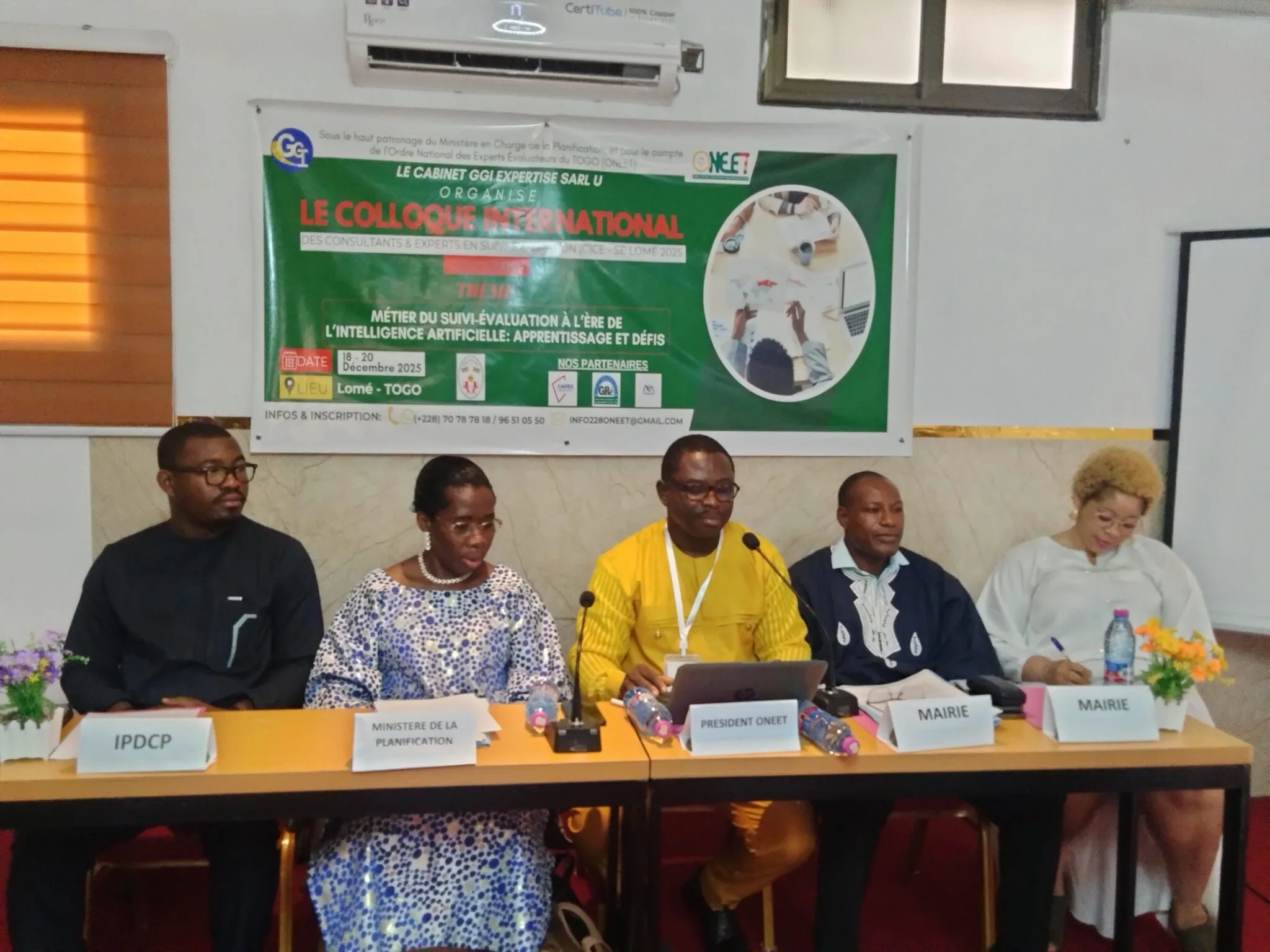 L’ONEET lance un colloque international à Lomé sur l’IA et le suivi-évaluation. Explorez les enjeux et apprentissages.