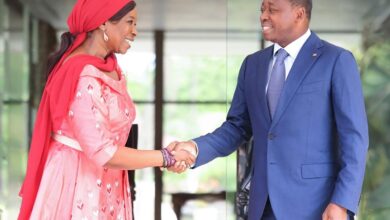 Faure Essozimna Gnassingbé et Diene Keita discutent de l'éducation des jeunes au Togo, soulignant l'importance du partenariat avec l'UNFPA.
