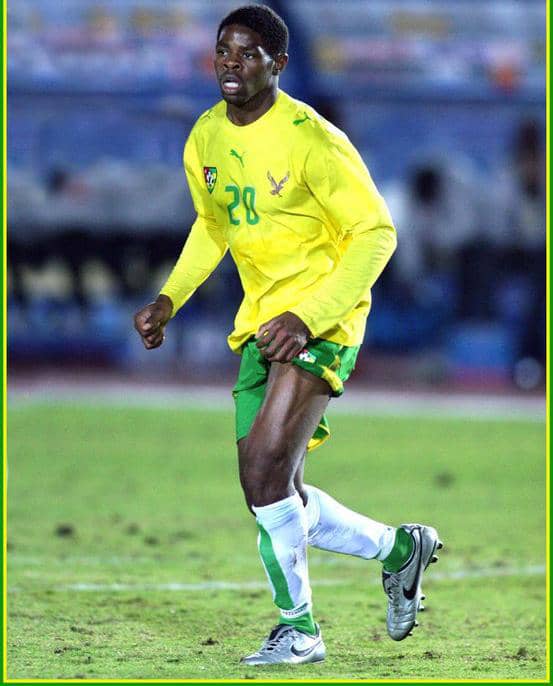 L’Olympique Lyonnais annonce le décès de Ludovic Assémoassa, ancien international togolais, à l’âge de 45 ans.