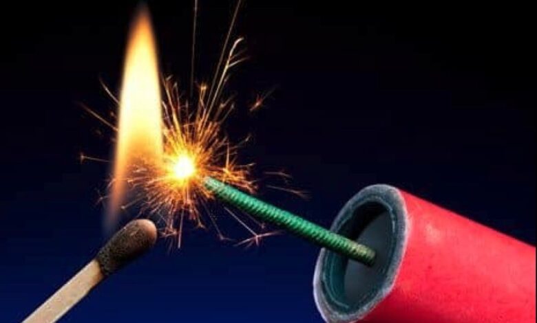 L’interdiction des pétards et feux d’artifice est réaffirmée par le ministre de la Sécurité au Togo pour protéger les citoyens.