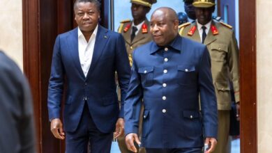 Faure Gnassingbé se rend à Bujumbura pour discuter des solutions de paix dans les Grands Lacs. En savoir plus sur sa mission.