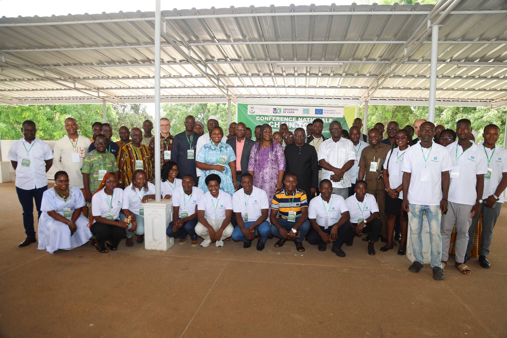 La conférence nationale du projet CHAIN-Togo débute à l'Université de Lomé, rassemblant des experts et des personnalités académiques.