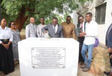 L'Université de Lomé inaugure le Complexe clinique odonto-stomatologique pour améliorer la formation en santé au Togo.