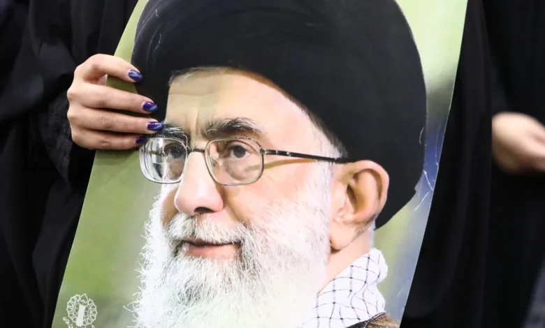 L'après-Guide suprême Ali Khamenei pourrait marquer une transition délicate pour l'Iran. Découvrez les implications et enjeux.