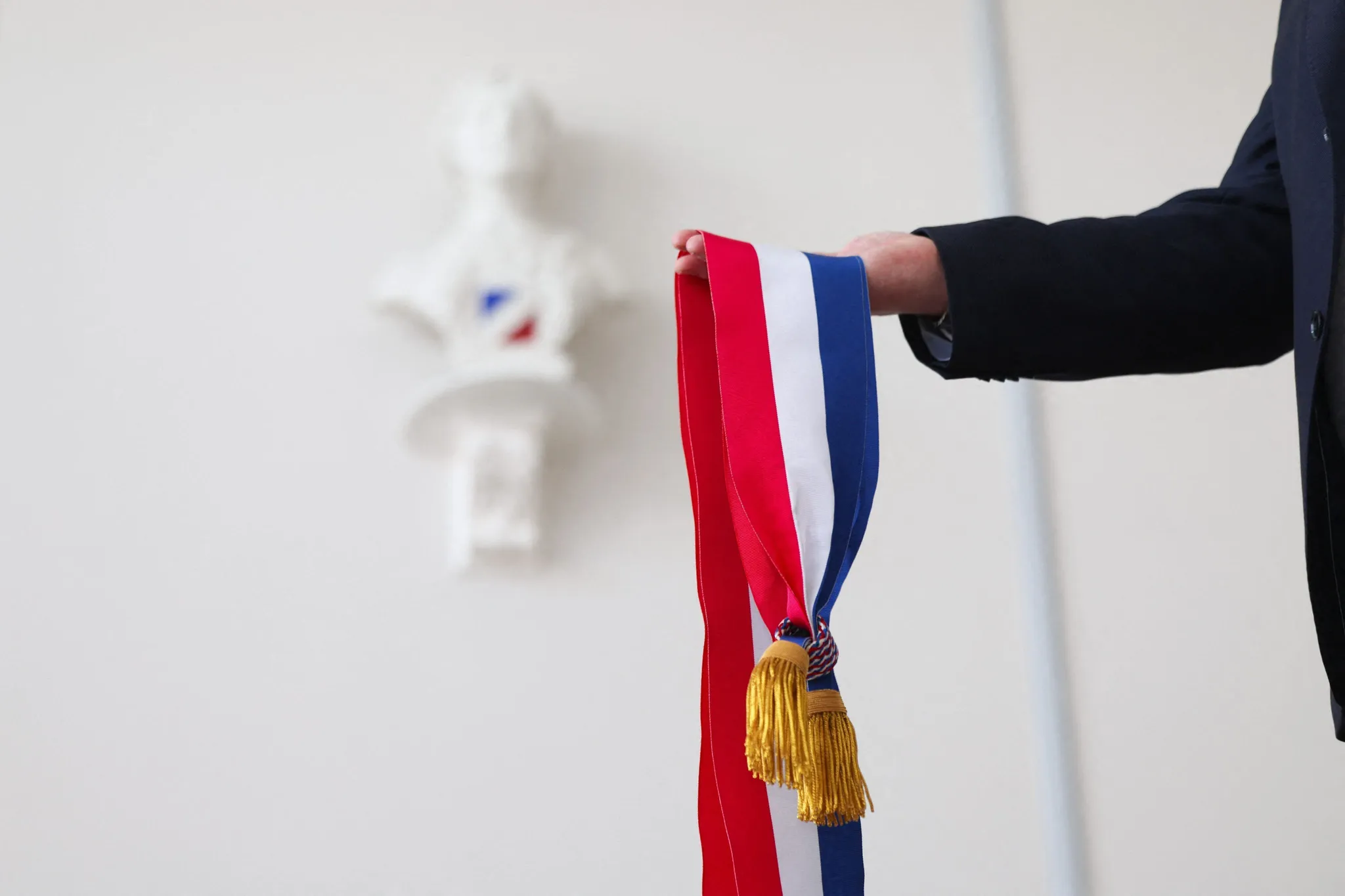 Kwami Agbegna a été réélu maire de Provin au premier tour avec 61 % des voix. Découvrez son parcours en tant que maire.