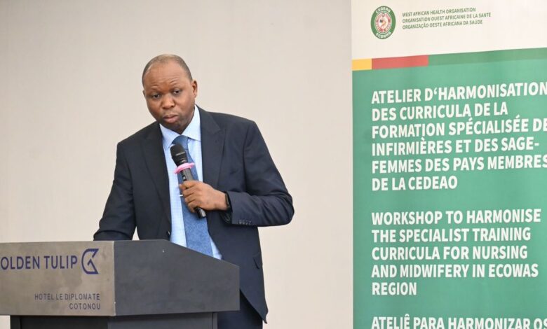 Découvrez comment l’OOAS harmonise les formations spécialisées en soins infirmiers et maïeutique au sein de la CEDEAO.