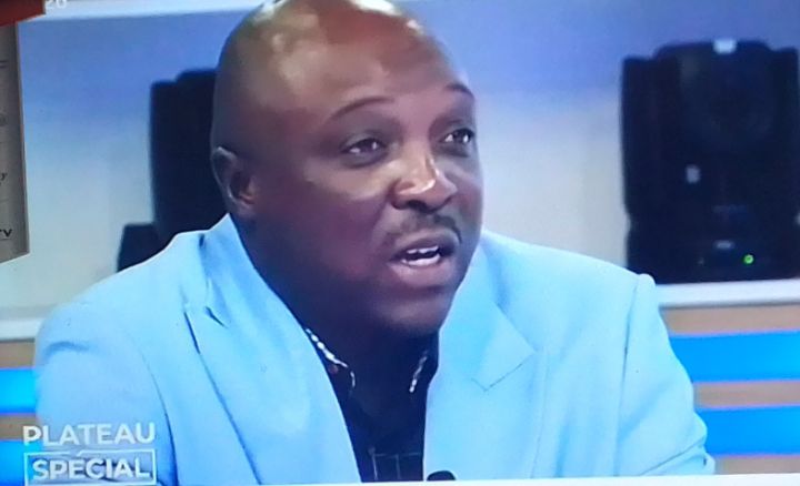 La décision de retirer le trophée de la CAN 2025 au Sénégal provoque une colère générale. Ourna Gnanta exige des comptes immédiats.