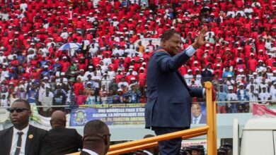 Le président centrafricain Faustin-Archange Touadéra a prêté serment, lundi 30 mars 2026, pour un troisième mandat à la tête du pays.