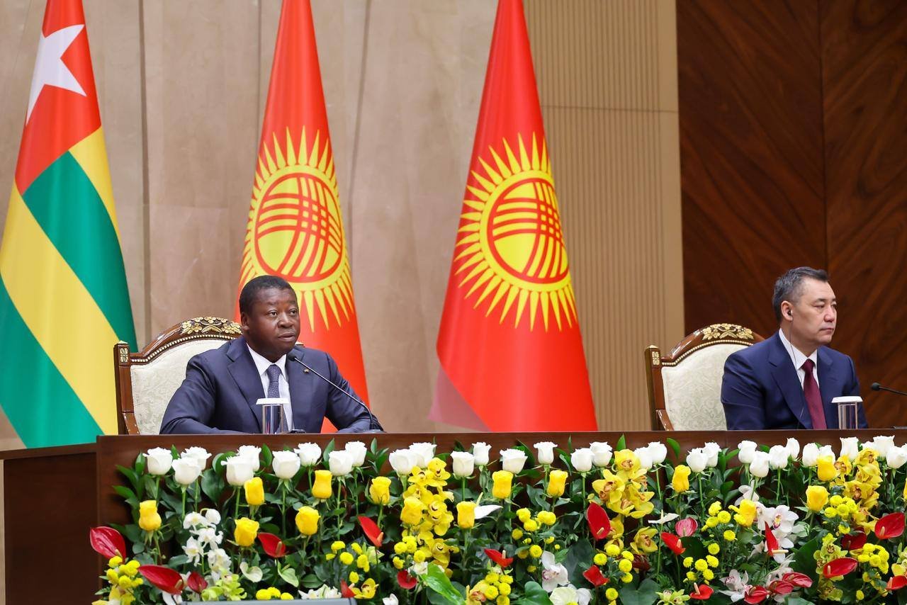 La visite officielle au Kirghizistan du Président du Togo marque des avancées significatives pour une coopération stratégique élargie.
