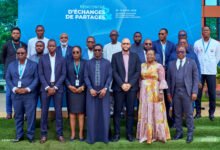 L'ARCEP du Togo et l'ARTP du Sénégal échangent des expériences pour améliorer la régulation des télécommunications.