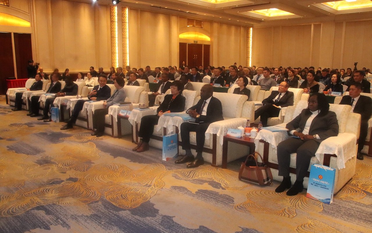 La CCI-Togo en mission stratégique en Chine pour développer des partenariats et élargir les horizons économiques.