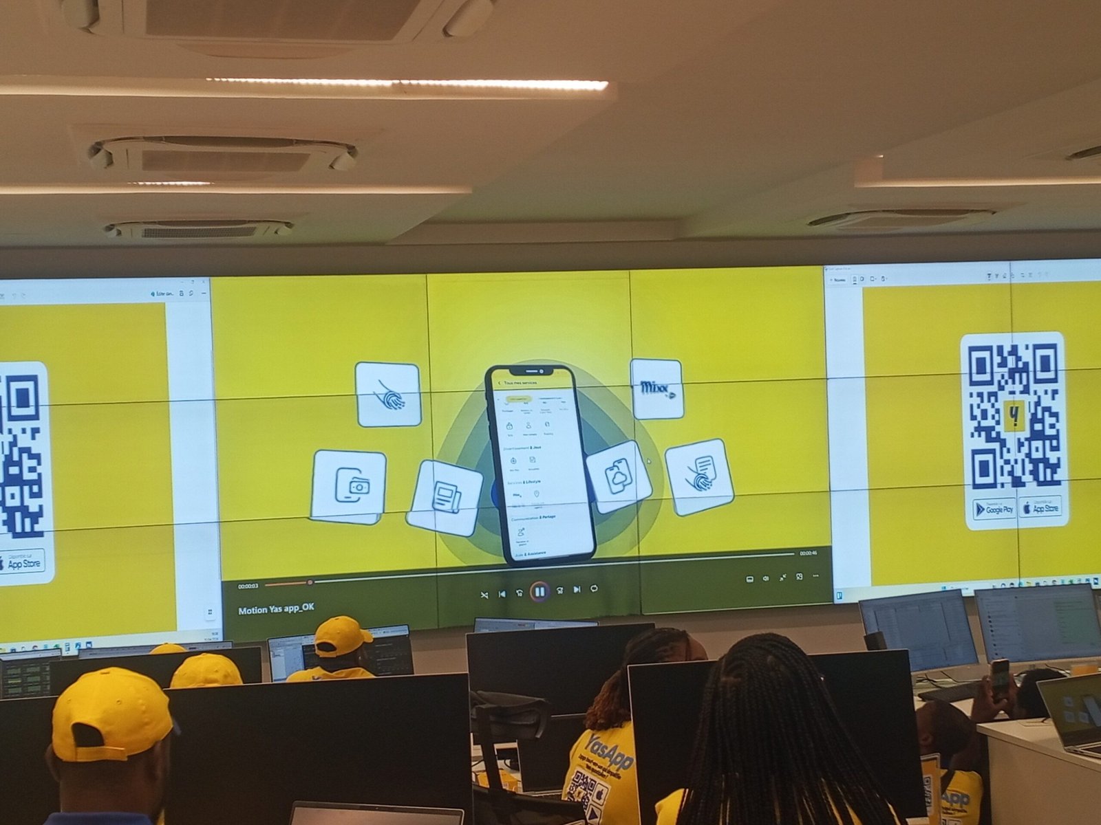 YasApp transforme l'expérience client mobile au Togo en rendant la gestion des services simple et autonome. Apprenez-en davantage.
