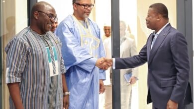 Le Faure Essozimna Gnassingbé renforce sa diplomatie de paix au Sahel avec des experts africains lors d'une rencontre à Lomé.