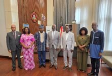 L’OOAS intensifie son plaidoyer au Libéria pour améliorer la santé mère-enfant et promouvoir un financement innovant.