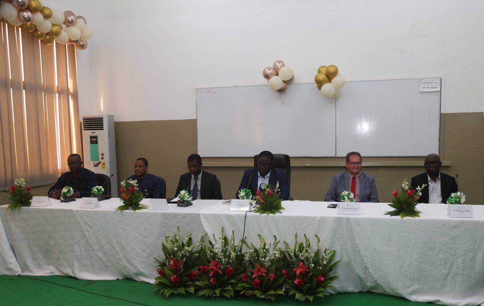 La conférence académique de l'Université de Lomé aborde développement, géopolitique et enjeux internationaux du dollar.
