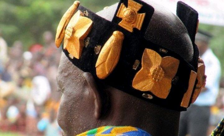 Le gouvernement togolais a renforcé la reconnaissance juridique de la chefferie traditionnelle en adoptant, en Conseil des ministres,  le 1er avril 2026, des décrets portant sur la désignation de quinze (15) chefs de canton par voie coutumière et par consultation populaire.