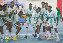 Le Nigeria remporte le Handball U20 – IHF Trophy en battant le Bénin 39-29 en finale. Découvrez les moments clés du match.
