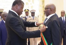 Le Président Jean-Lucien Savi de Tové et la reconnaissance nationale : Grand-Croix de l’Ordre du Mono décernée au Togo.