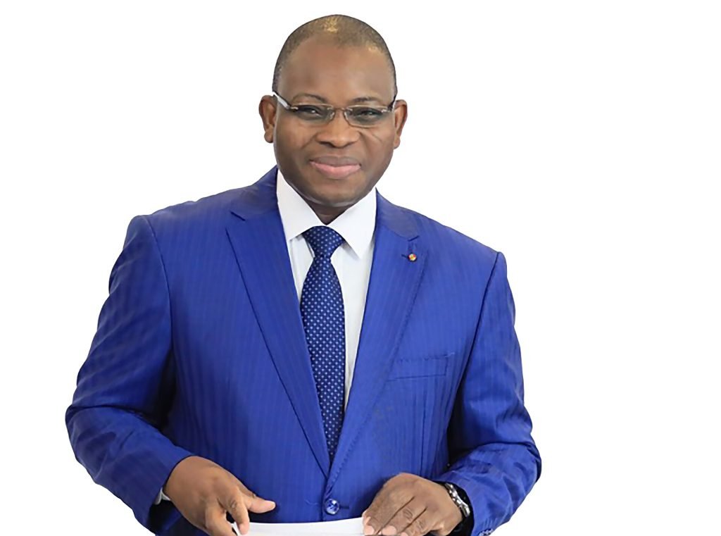 Découvrez la tribune de Christian Trimua et son impact sur le débat doctrinal en Togo. Analysez les réactions suscitées.