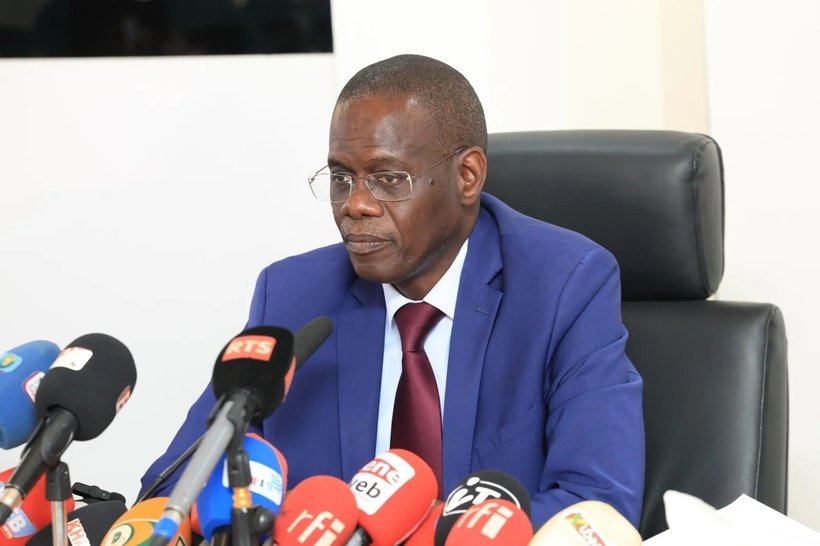 Sénégal : Ahmadou Al Aminou Lo a été nommé Premier ministre, une décision annoncée par le secrétaire général de la présidence.