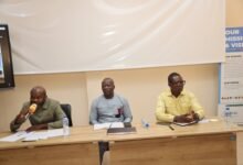 Découvrez comment l'Université de Lomé aborde les défis sécuritaires en Afrique de l'Ouest lors d'une table ronde.