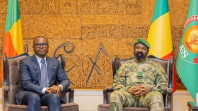 Romuald Wadagni au Mali : visite d’amitié et de travail avec les honneurs par Assimi Goïta, une rencontre historique.