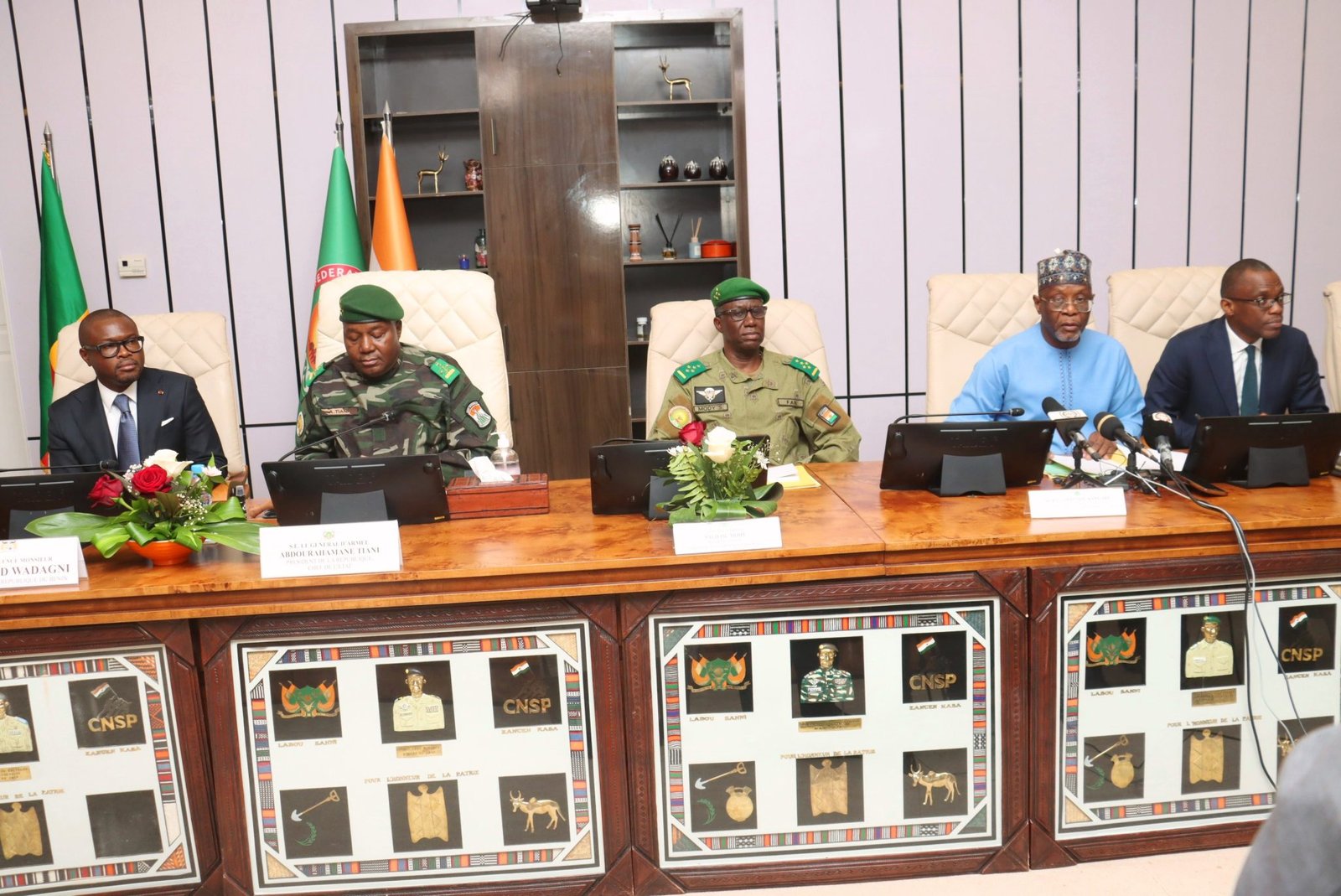 Un comité d’experts a été installé pour étudier la réouverture de la frontière Bénin-Niger dans les 15 jours à venir.