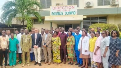 Le CHU Sylvanus Olympio met en place un plan d'action contre l'hémorragie du post-partum pour améliorer la santé maternelle.