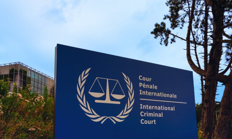 Le procureur Karim Khan suspendu de la CPI après des accusations d’agression sexuelle. Découvrez les détails de cette affaire.