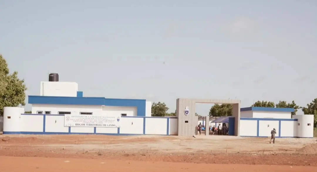 Découvrez comment le PURS renforce la sécurité à Gando avec une nouvelle brigade pour améliorer les conditions des forces.