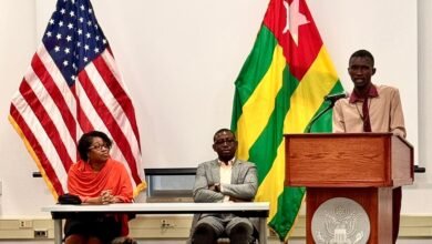 Trente diplômés de l’EAMAU ont renforcé leurs compétences en anglais des affaires grâce au programme Freedom250.