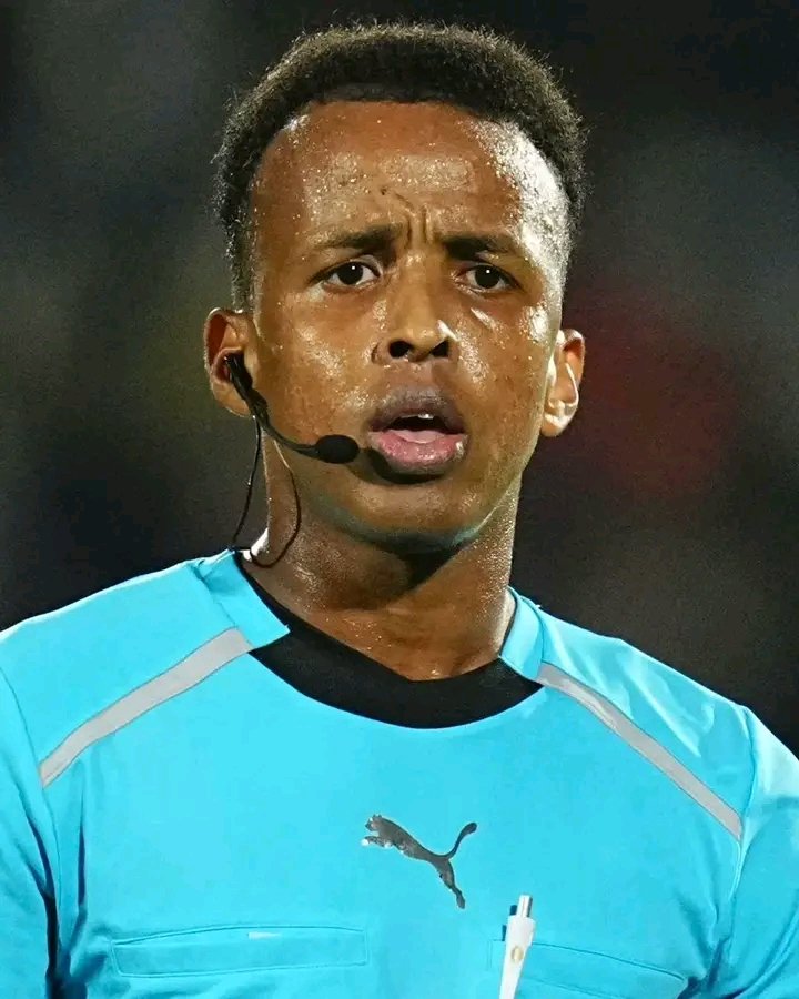 Omar Abdulkadir Artan, meilleur arbitre de la CAF, privé de visa et absent de la Coupe du monde 2026 aux États-Unis.