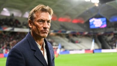 La Tunisie limoge Sabri Lamouchi après la défaite contre la Suède. Découvrez le nouveau coach, Hervé Renard, pour le Mondial 2026.