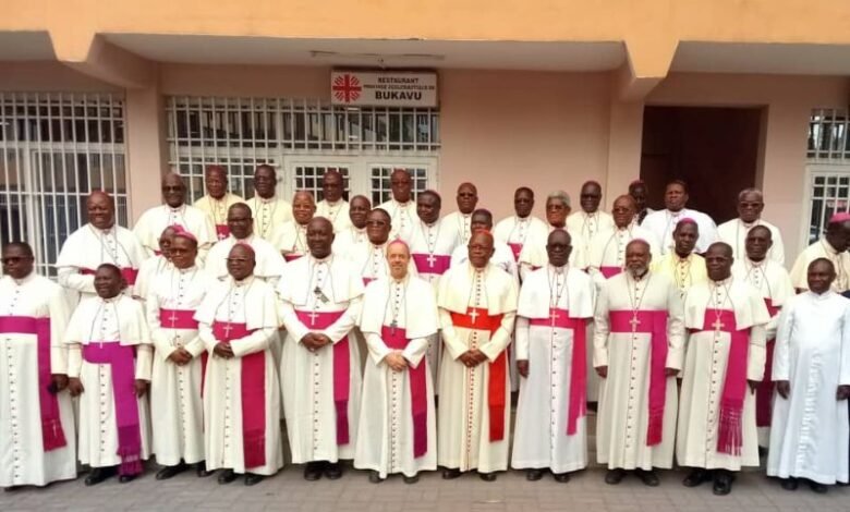 La Cenco refuse toute modification de la Constitution en RDC, affirmant qu'il n'y a ni urgence ni nécessité à un changement.