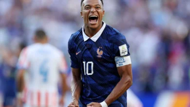Kylian Mbappé partage sa lettre touchante aux supporters français après la Coupe du Monde, un lien fort entre l'équipe et le public.