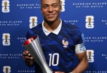 Kylian Mbappé réagit aux propos racistes d'une sénatrice paraguayenne, la qualifiant de femme méprisable et indigne.