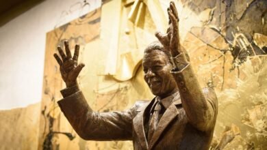Célébrez la Journée internationale Nelson Mandela avec l'ONU qui dénonce la hausse des dépenses militaires et appelle à l'égalité.