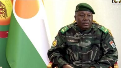 Le Général Tiani annonce une armée de 18 000 hommes face aux tentatives de déstabilisation. Découvrez l'évolution de l'AES.