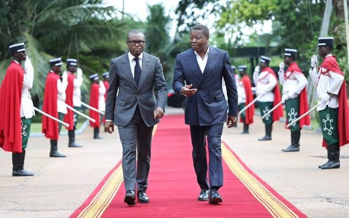 Découvrez comment le Togo et le Bénin améliorent la fluidité des échanges transfrontaliers dans le commerce agricole.