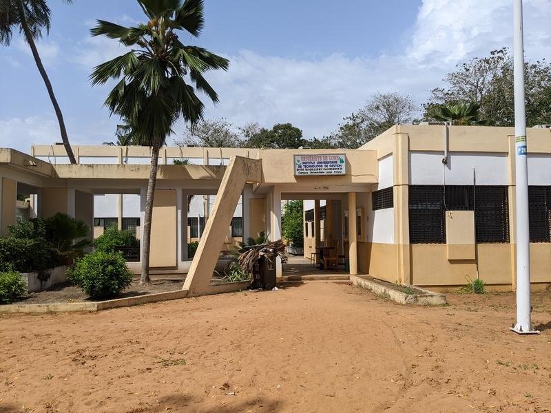L'Université de Lomé ouvre son concours d'entrée en Licence Professionnelle à l'IUT de Gestion pour l'année académique 2026-2027.