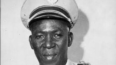 Découvrez Togo : Un ouvrage scientifique pour immortaliser le Colonel Kléber Dadjo et son impact sur l'histoire togolaise.
