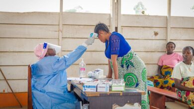 Face à une épidémie d’Ebola en RDC, les autorités passent à la vitesse supérieure pour arrêter la propagation du virus.