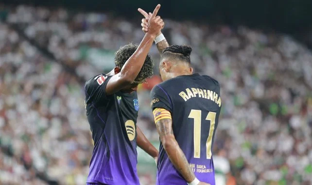 Le Barça atomise Elche 0-5 pour son entrée en Lliga. Découvrez les moments forts de cette victoire spectaculaire.