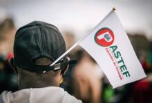 Le parti Pastef insiste sur l'importance de débuter le processus des élections territoriales au Sénégal sans retard.