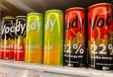 Le ministère de la Santé alerte sur les dangers des boissons énergisantes et des liqueurs artisanales. Prenez conscience.