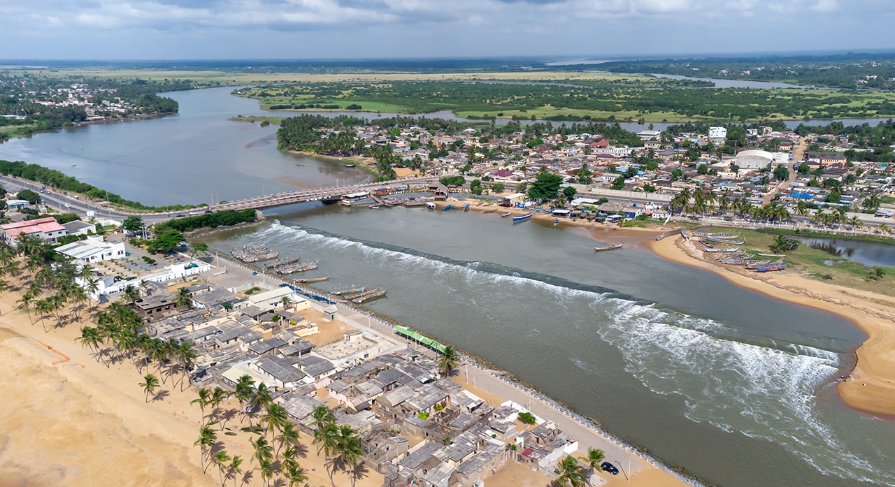 La Commune des Lacs 1 et Cachoeira scellent un partenariat stratégique pour le développement culturel et économique.