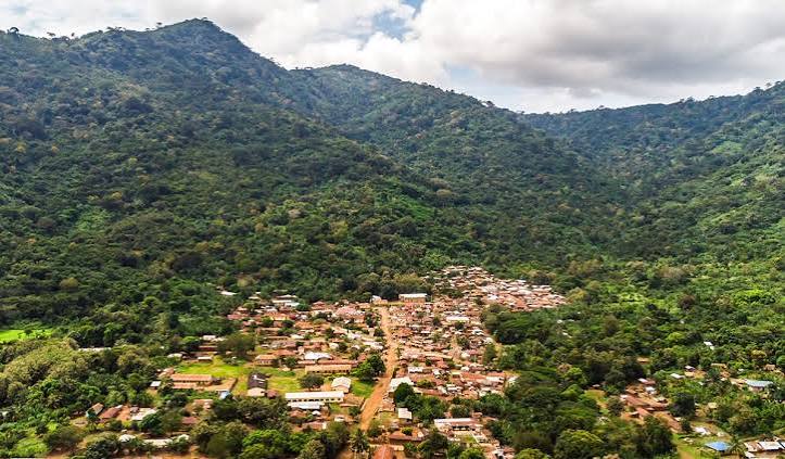 Découvrez Togo : La commune d’Agou 1 sous la loupe de la Direction régionale des Plateaux et ses richesses touristiques.